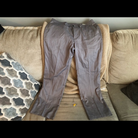 Haggar straight fit performance slacks - Picture 4 of 4